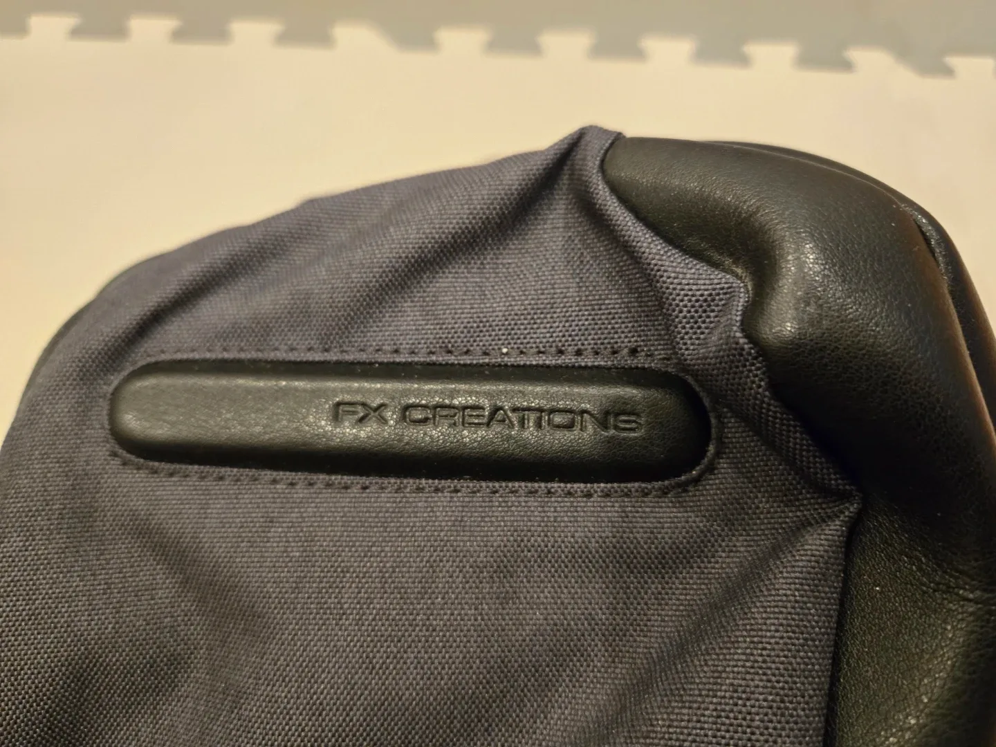 RFID Protect Black Crossbody Bag image indicator(9)