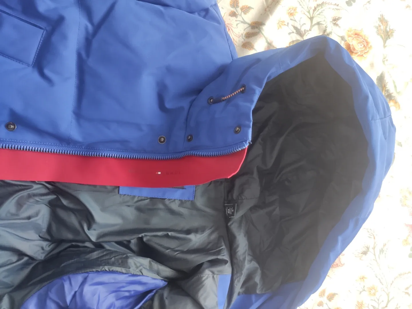 Tommy Hilfiger Blue Puffer Jacket - Size S image indicator(6)