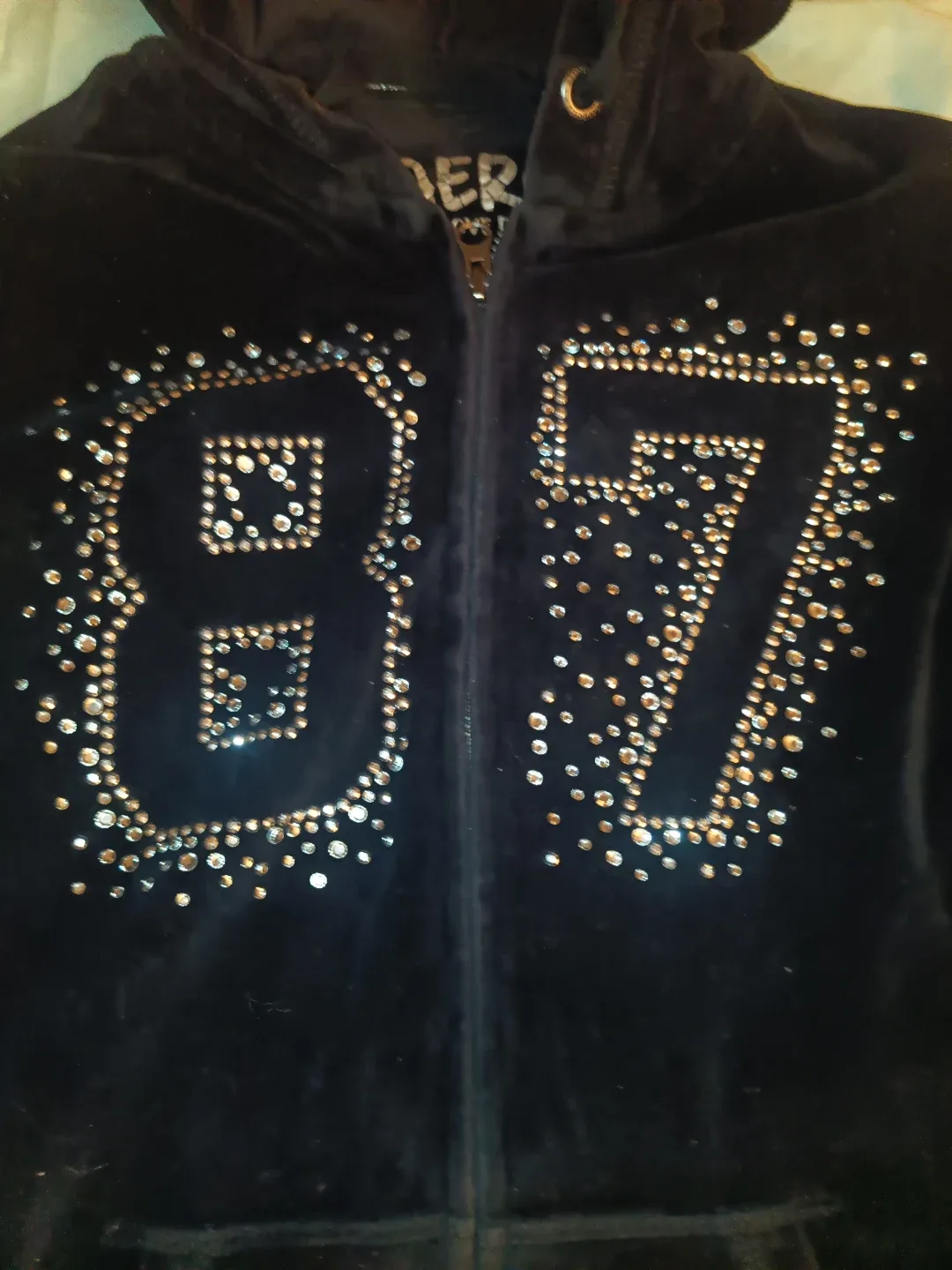 AERO Live Love Dream Velour Hoodie - Size S image indicator(2)