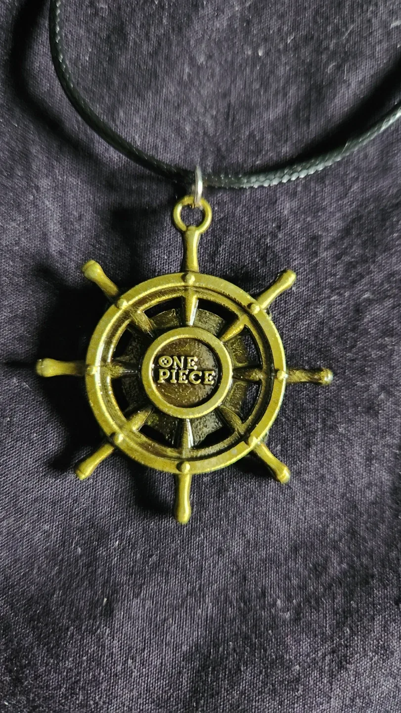 One Piece pendant/necklace image indicator(2)