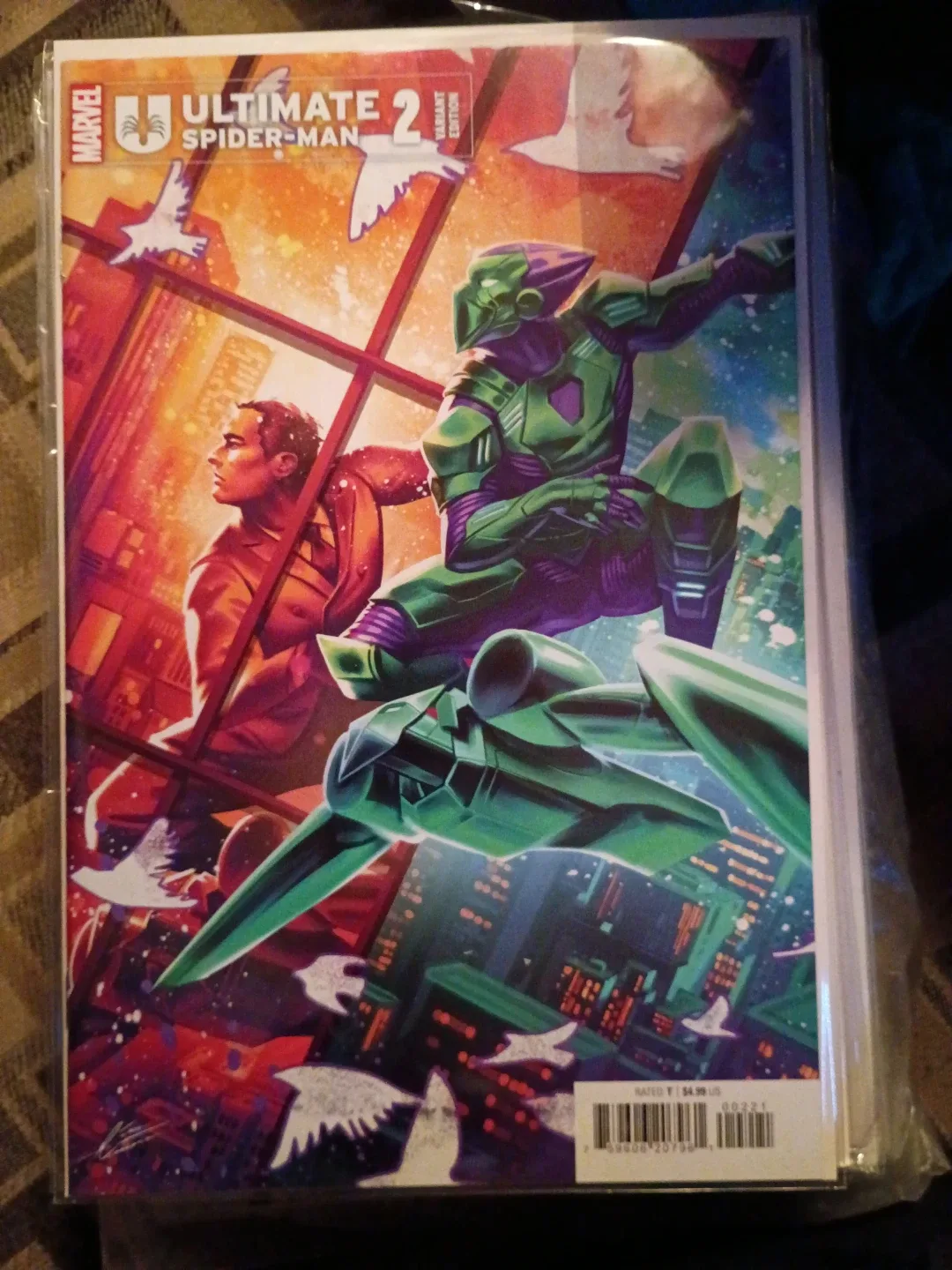 Ultimate Spider-Man #2 Variant Edition Comic Book