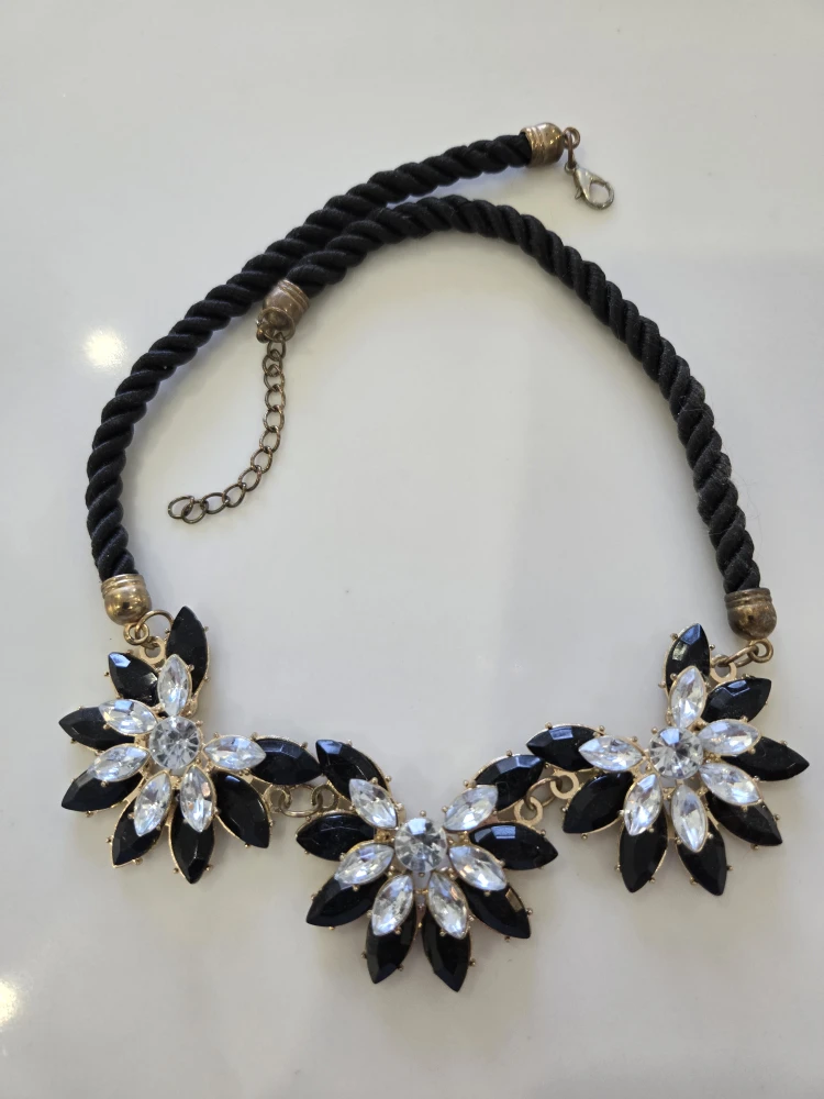 Black & Gold Statement Necklace - photo 2