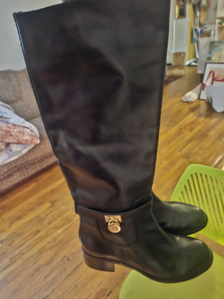 Brand New Michael  Kors Women Leather Boots - photo 2