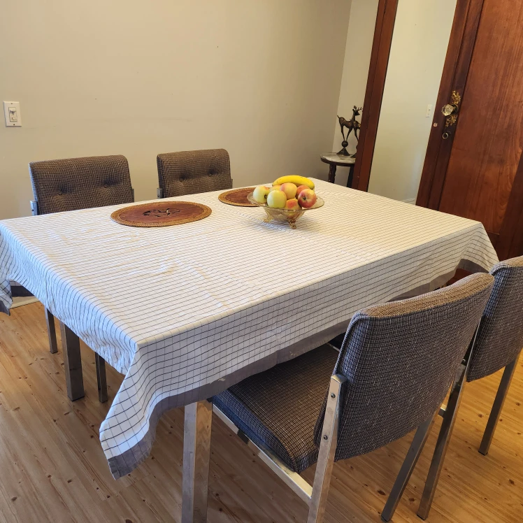 Dining Table with 4 Chairs - photo 3