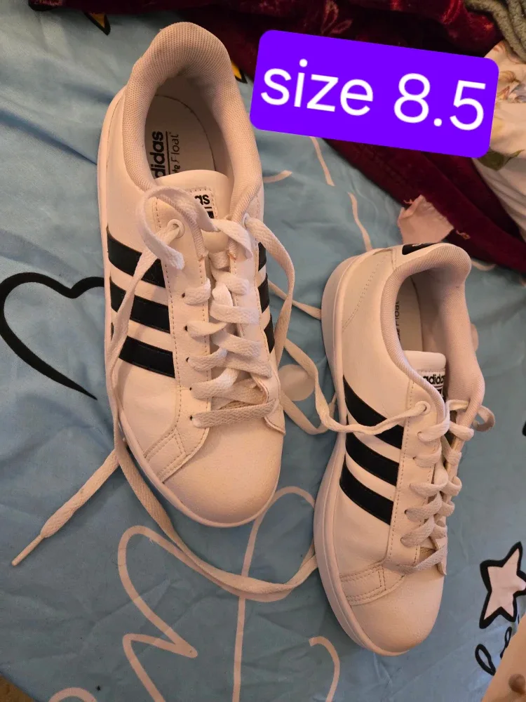 Adidas Grand Court White/Black, Size 8.5 image indicator(2)