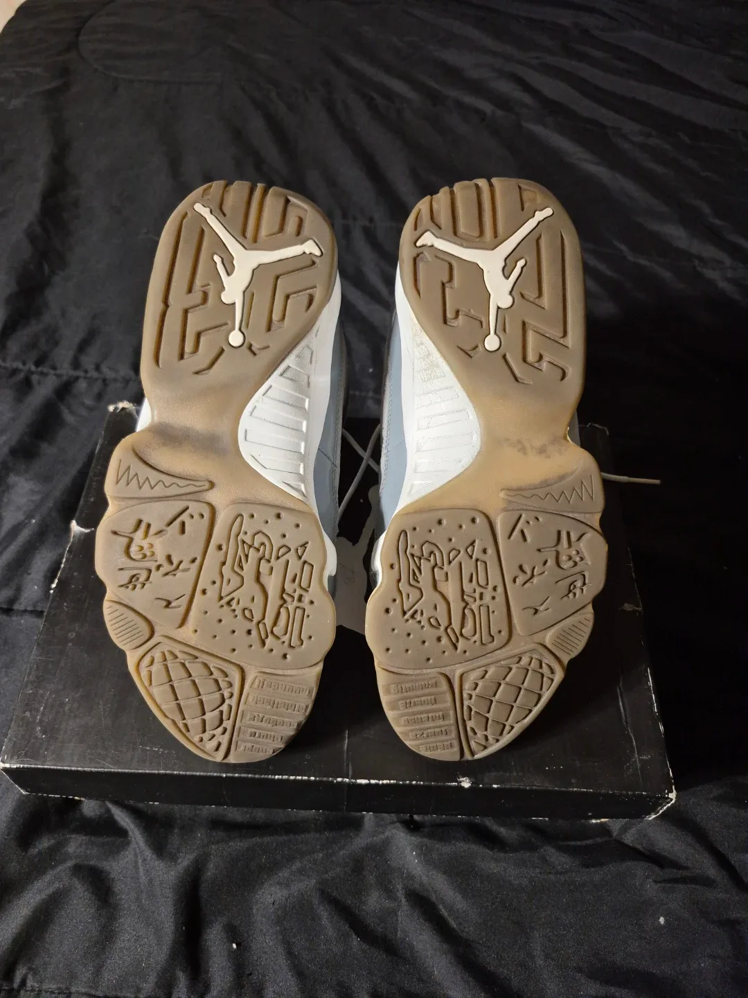 2012 Air Jordan 9 Retro Cool Grey Size 9 image indicator(8)