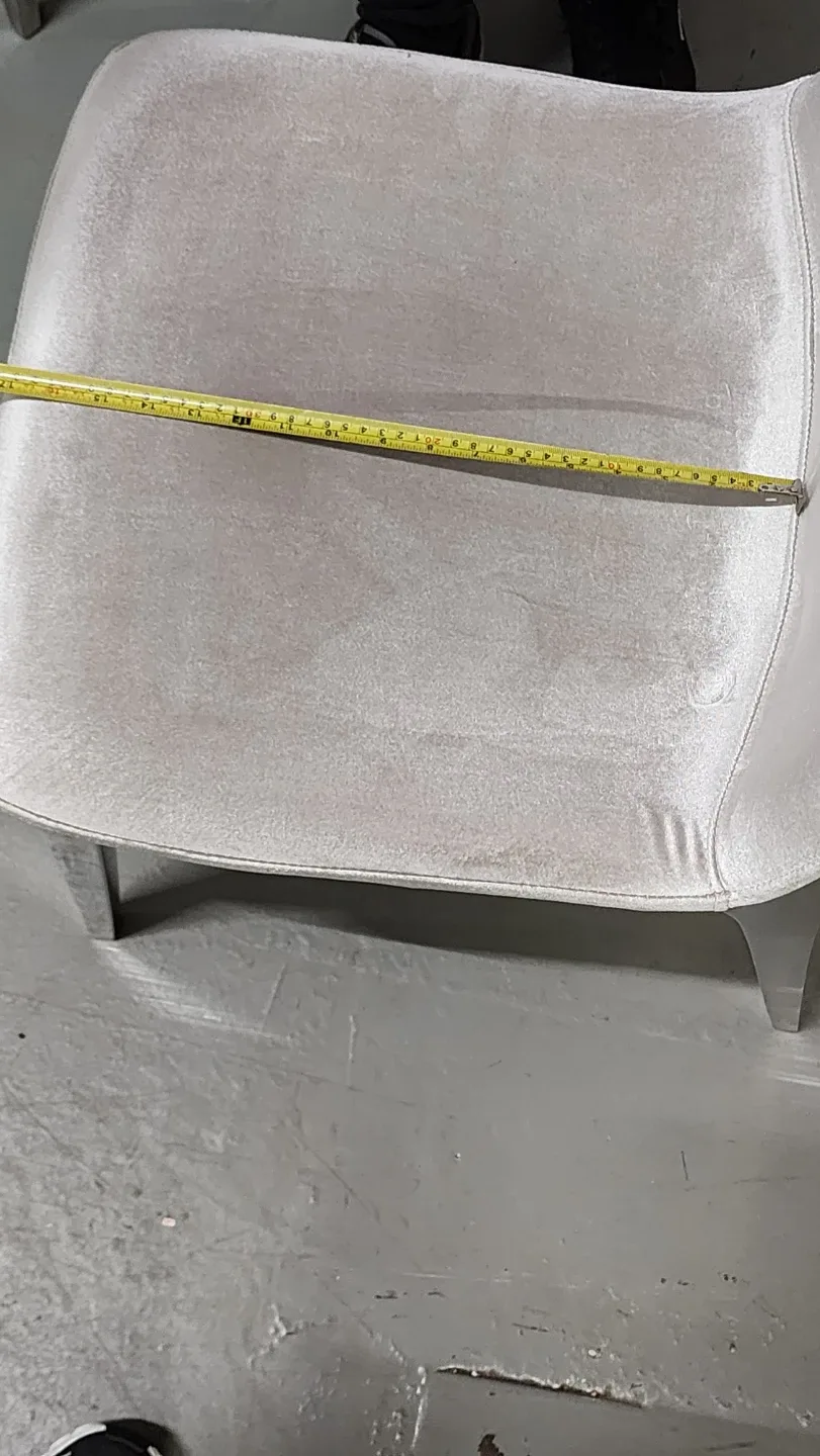 Glass Top Dining Table with 6 Chairs image indicator(4)