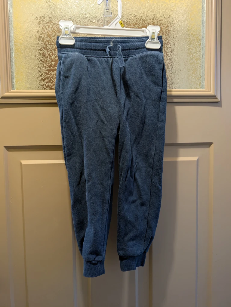 Boys sz 5 pants $4 each