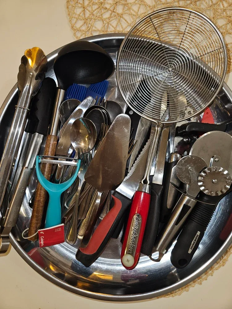 (Moving Sale)Mixed Kitchen Utensils image indicator(2)