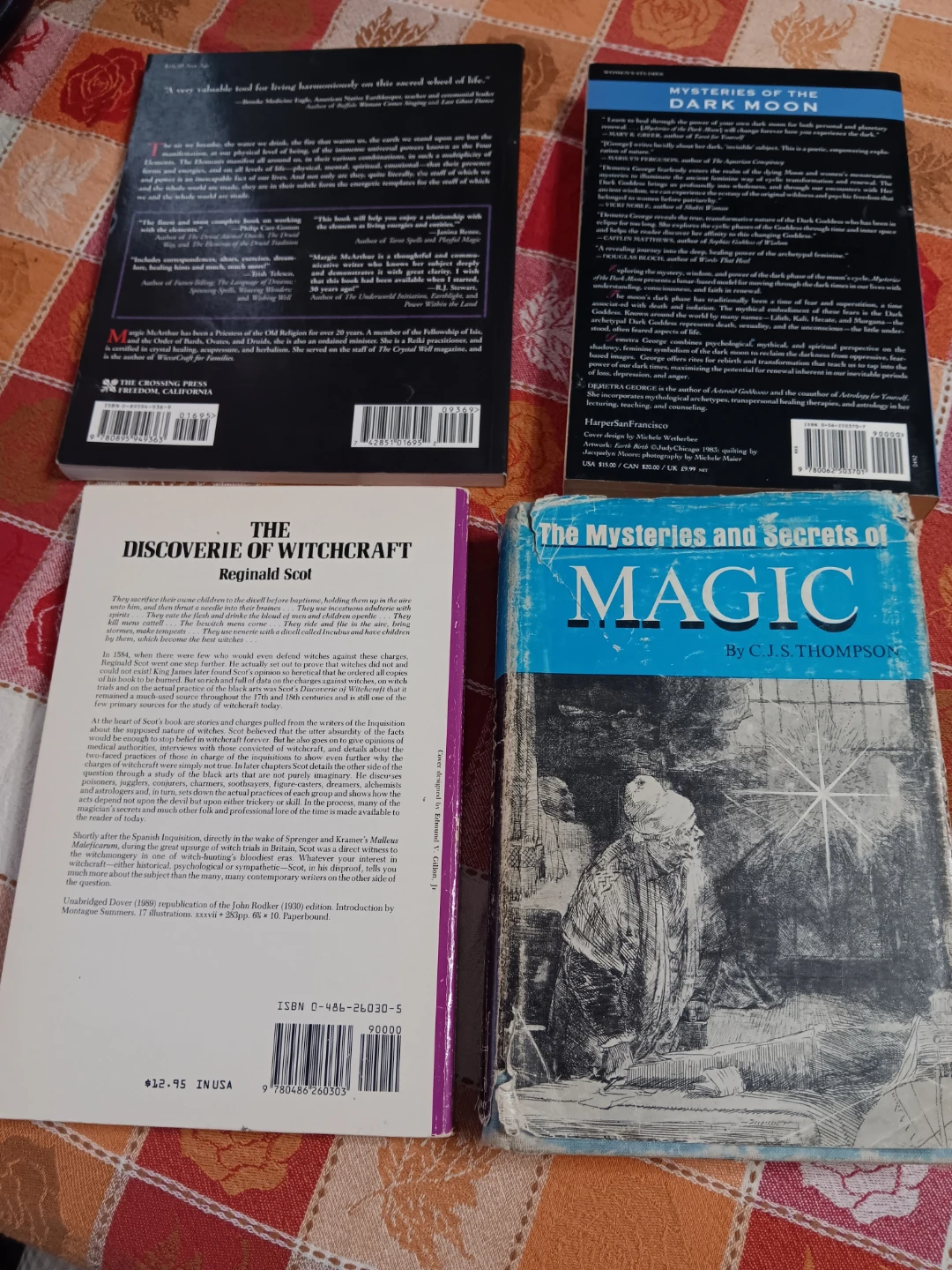 Four Books: Witchcraft, Magic, Mysteries - photo 2