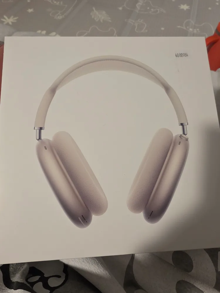 Apple AirPods Max Starlight - Brand New!