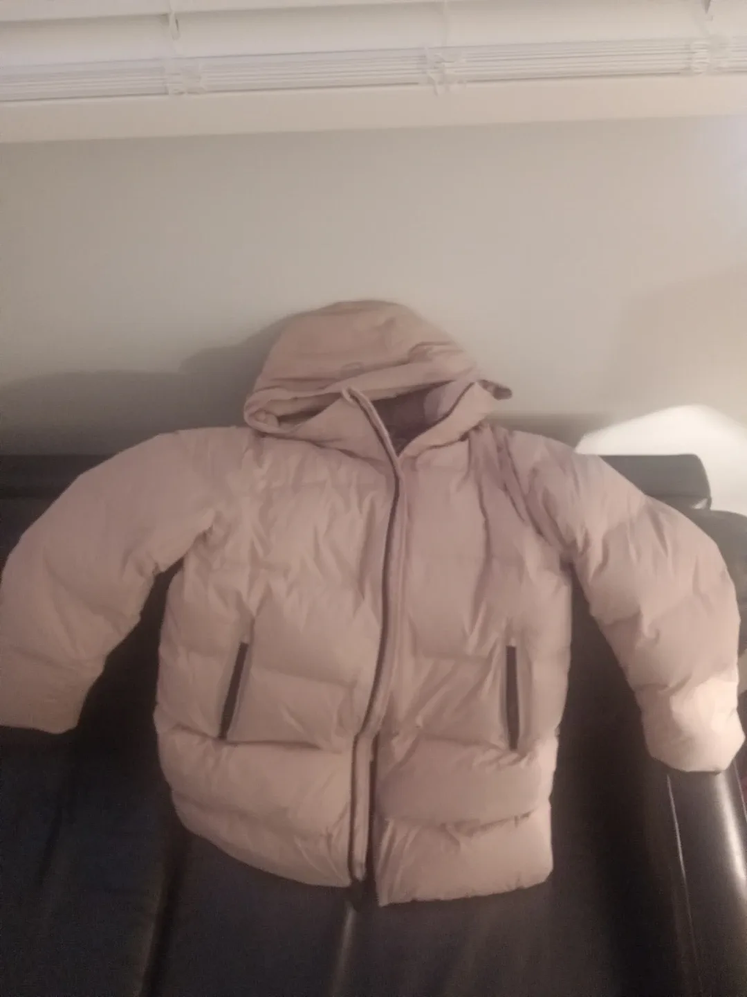 Aritzia The Super Puff 2O™ Jacket - Size L