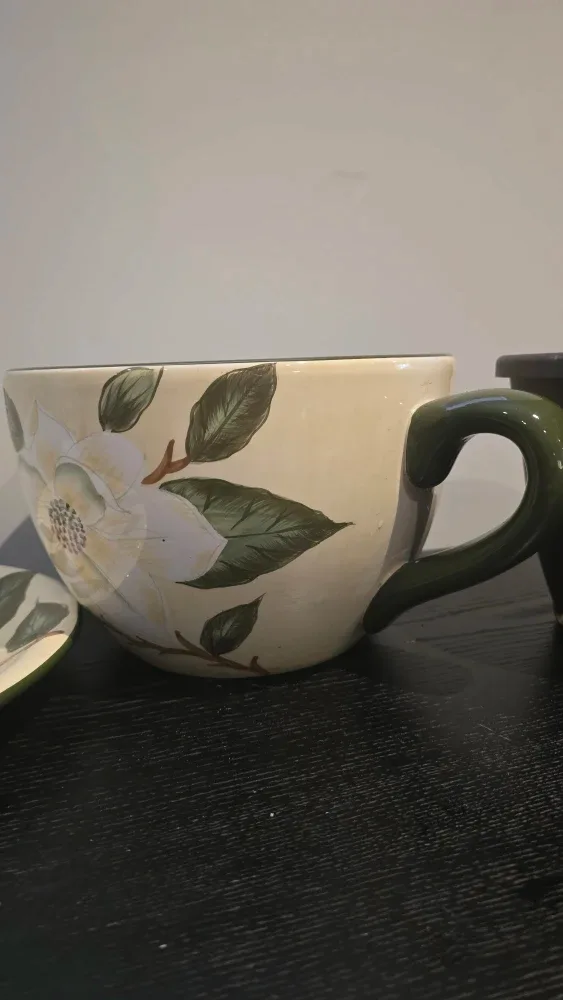Floral Cup Planter with Saucer image indicator(2)