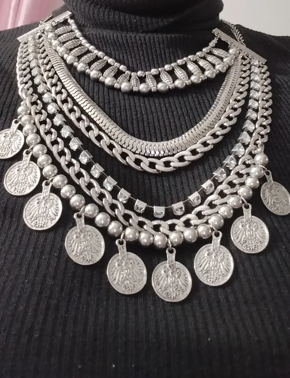 Assorted Chain Necklaces - Gold & Silver Tone image indicator(9)