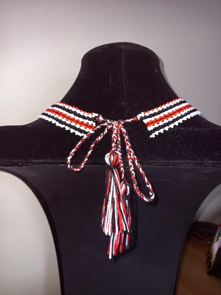 Handmade Beaded Sylianka - embroidery motifs image indicator(4)