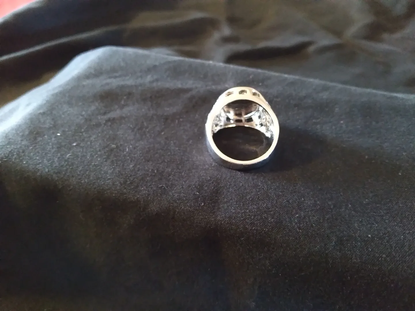 **18K GOLD PLATED** Mens ring image indicator(3)