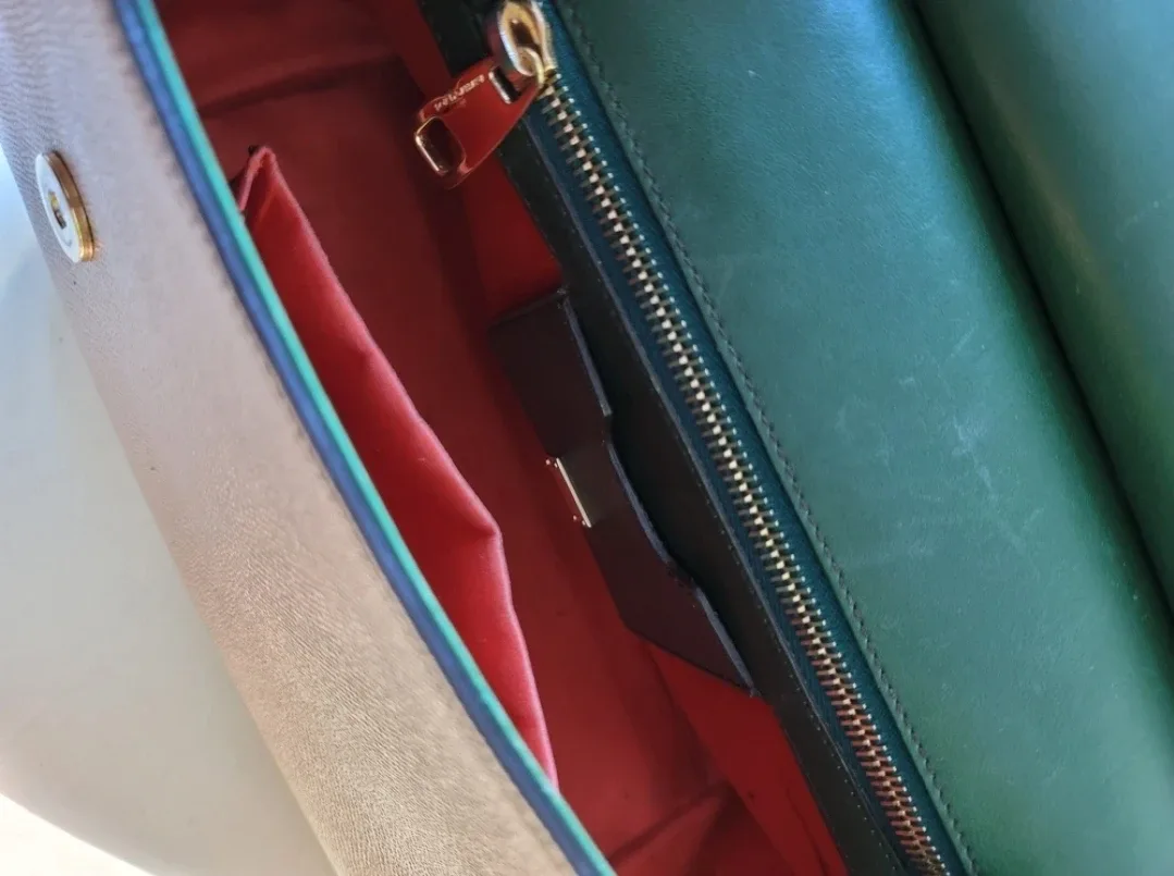 🥕 Dolce & Gabbana Multicolor Leather Handbag image indicator(3)