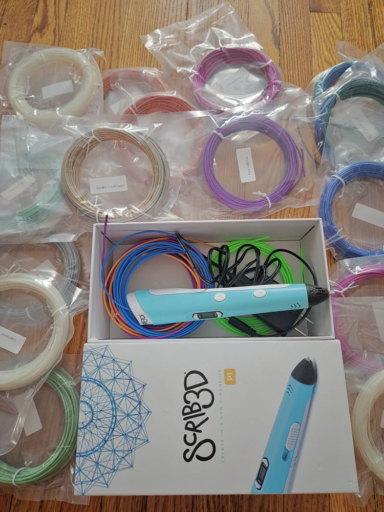 Scrib3D P1 3D Pen with lots of Filament