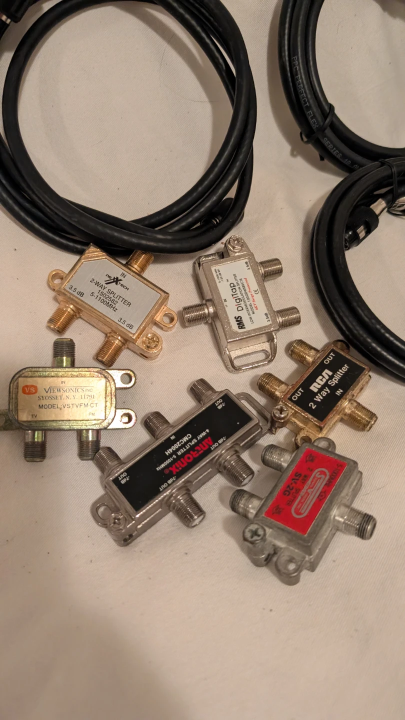 RF Cable Splitters and Cables 🥕🎄 - photo 2