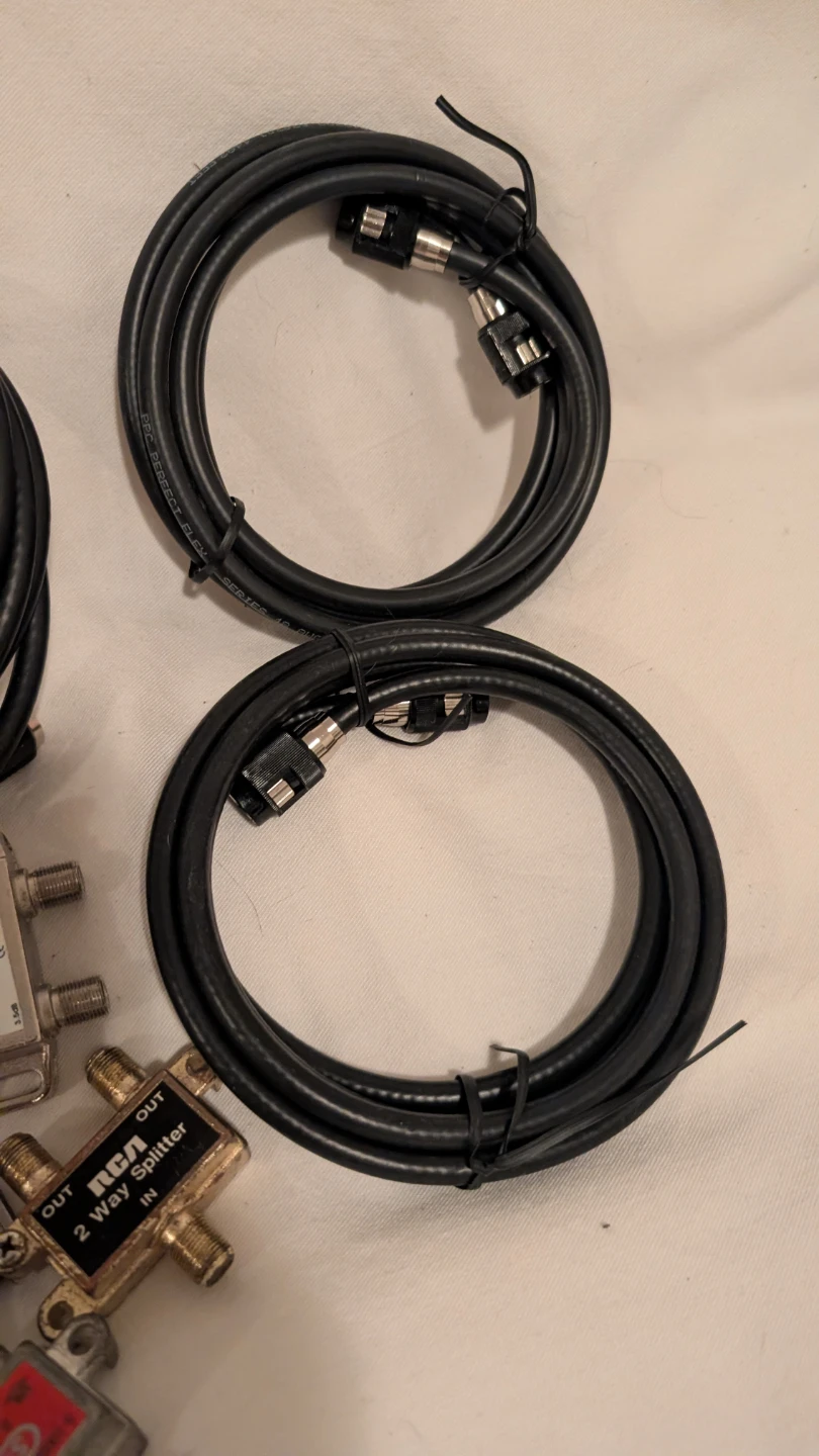 RF Cable Splitters and Cables 🥕🎄 - photo 3