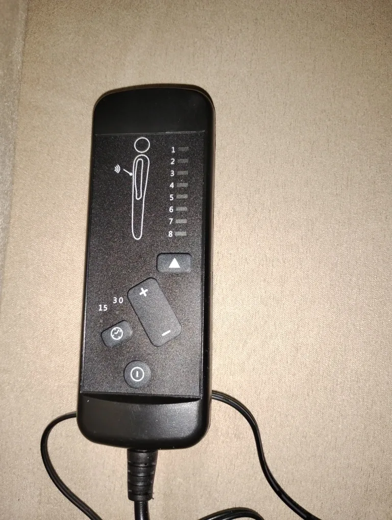 Reclining Massage Chair with Remote image indicator(4)