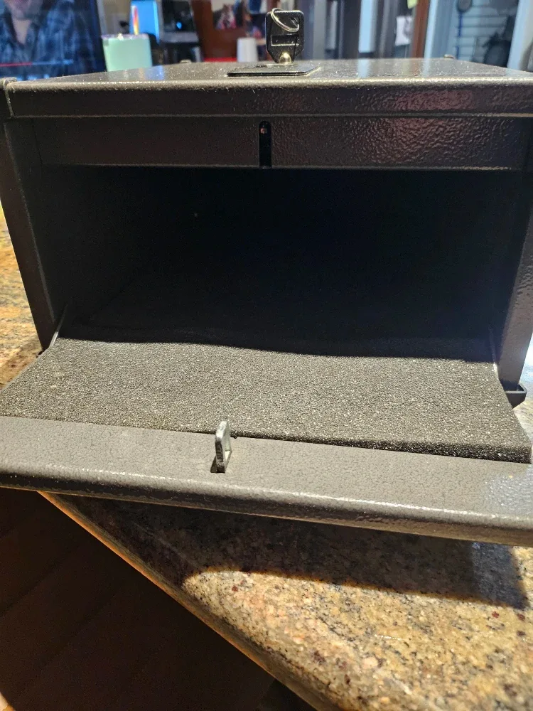 Liberty Handgun Vault HDX-250 image indicator(3)