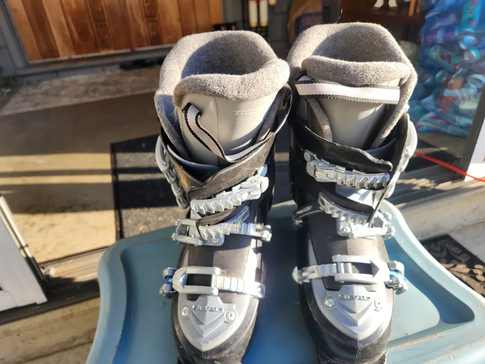 Head EZON 2 Ski Boots - Size 301mm