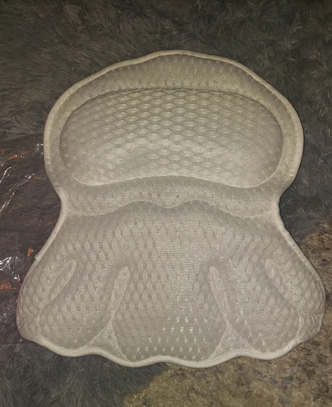 New White Bathtub Pillow with Suction Cups - photo 3