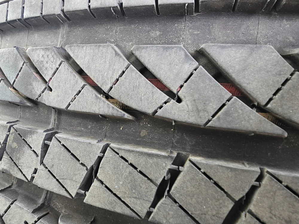 245 / 50 / 19 Bridgestone Dueler All Season Tires