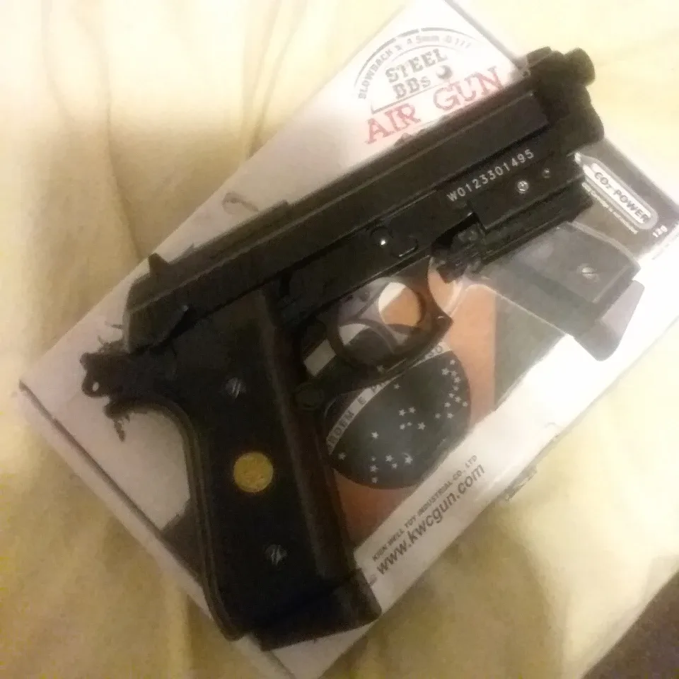 KWC PT92 4.5mm CO2 BB Pistol