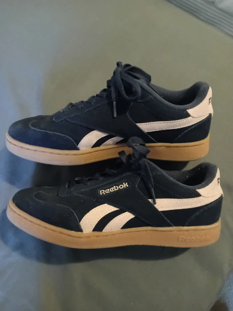 Reebok Club MEMT Navy unisex Sneakers - US 8.5