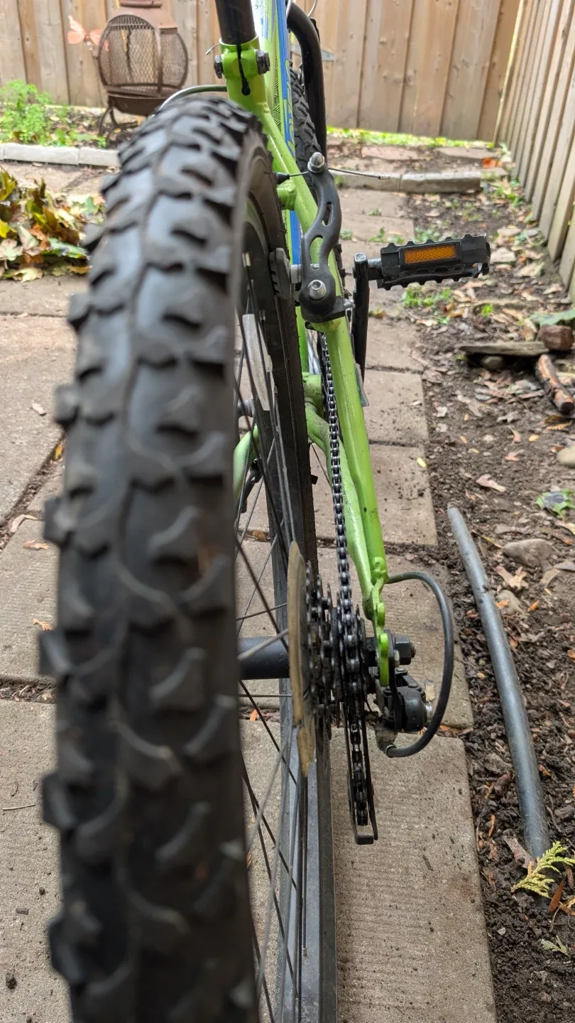 Movelio Green/Blue Mountain Bike image indicator(6)