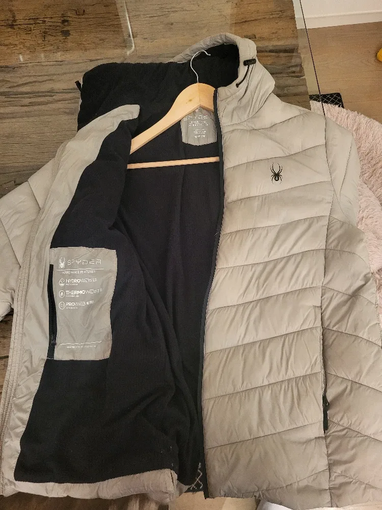 Spyder Puffer Jacket, Size M image indicator(2)