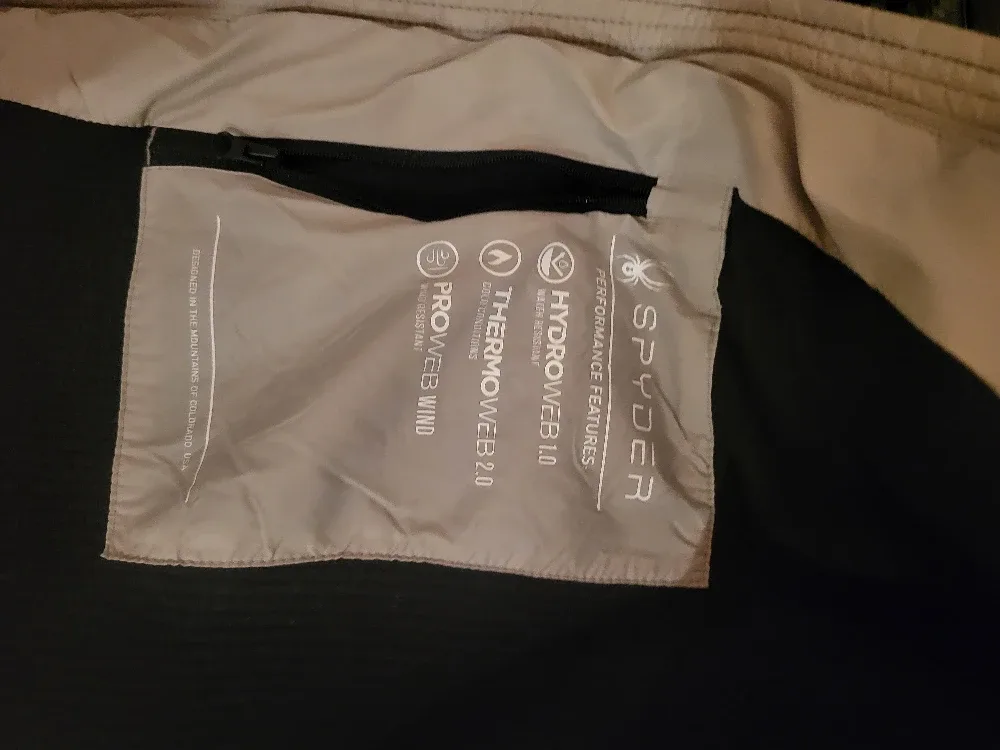 Spyder Puffer Jacket, Size M image indicator(4)