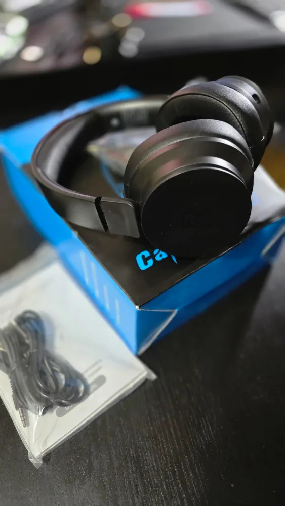 RR Captaim 200 Gaming Headset - Like New! image indicator(4)