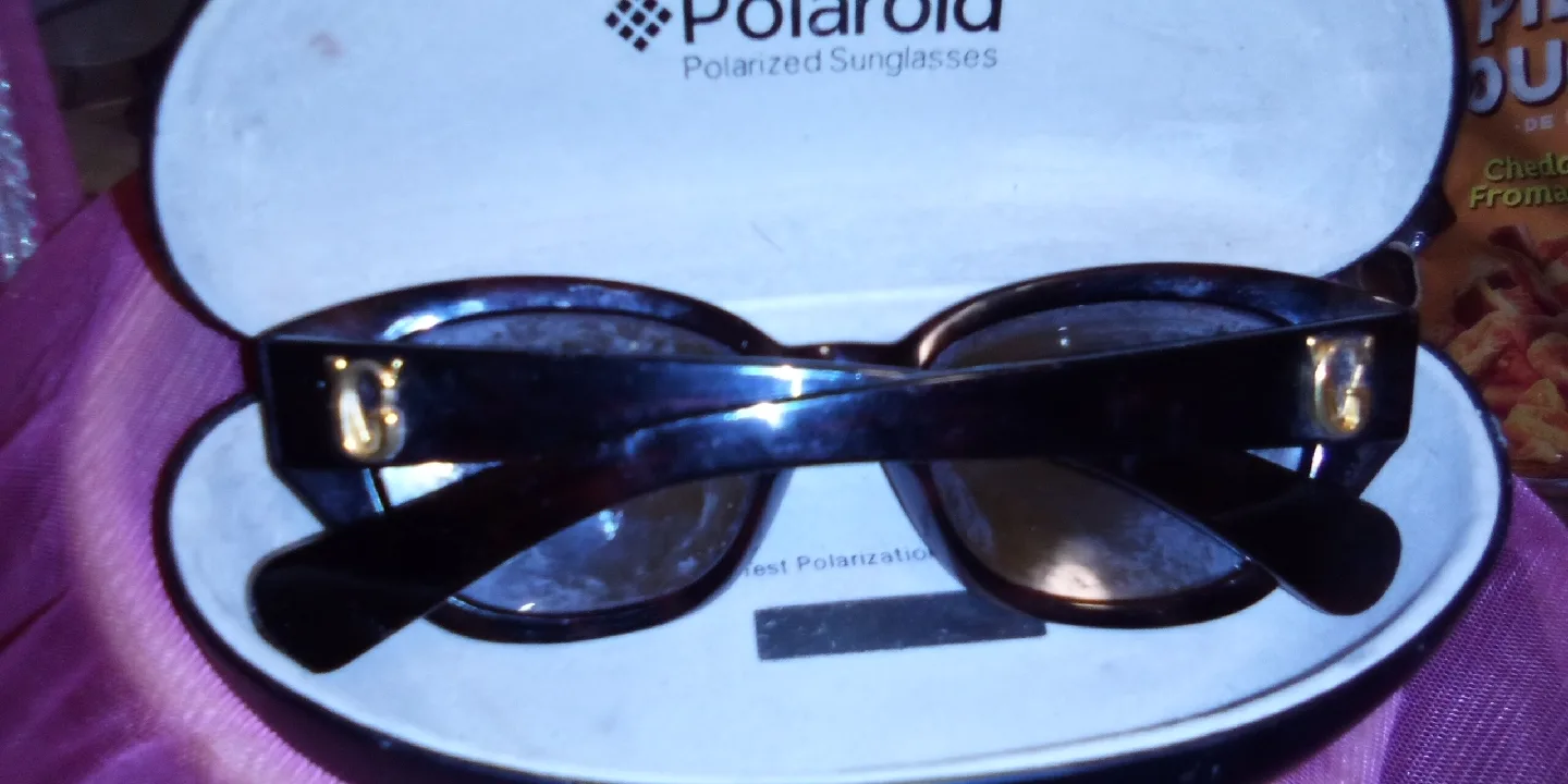 Polaroid Polarized Sunglasses image indicator(2)