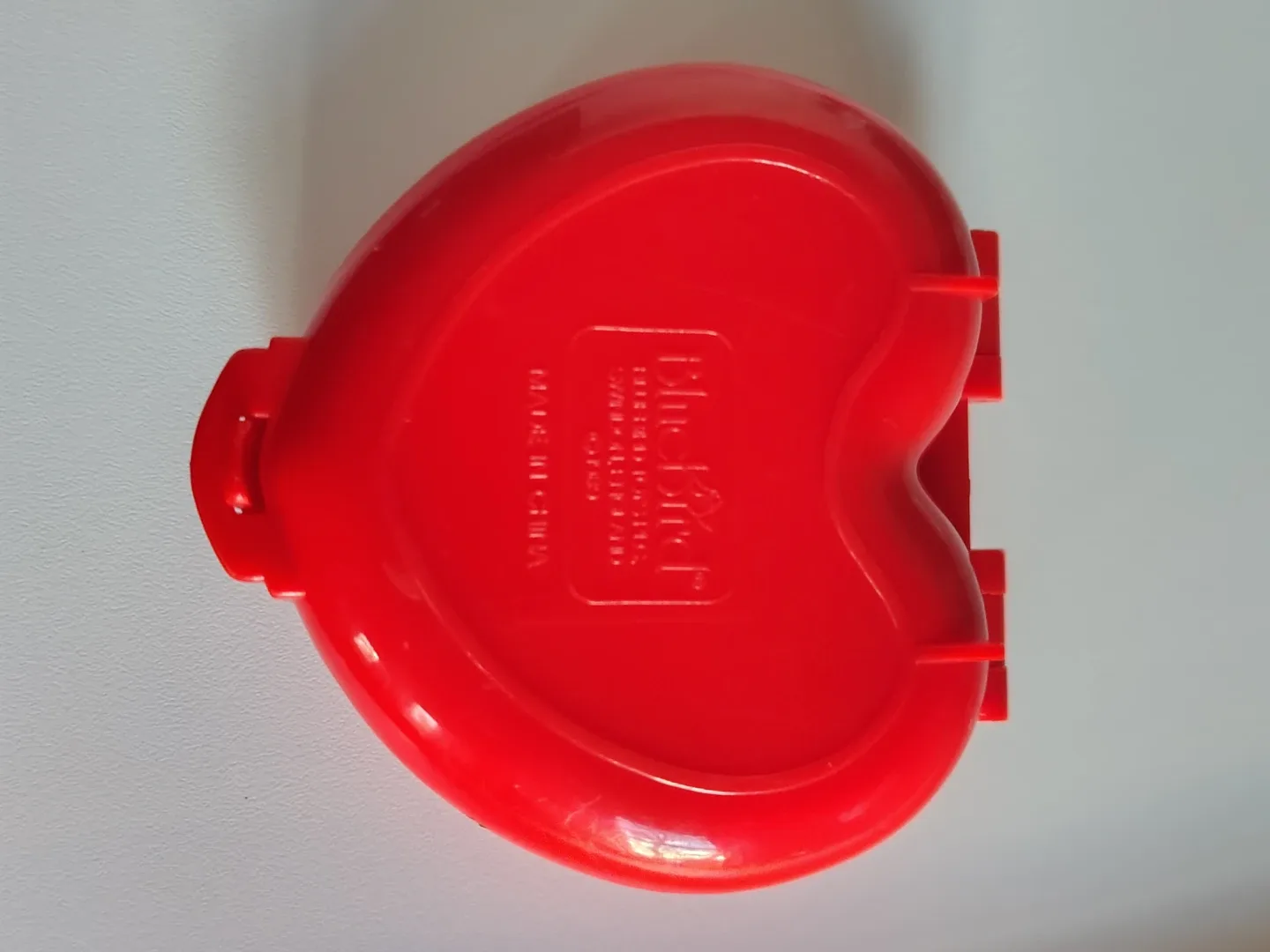 Collector's Polly Pocket Vintage Christmas Heart Locket image indicator(2)