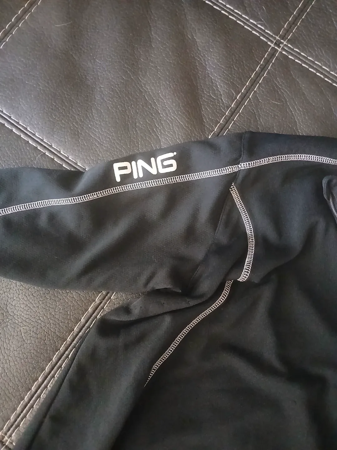 PING Collection Black Pullover - Size M image indicator(2)