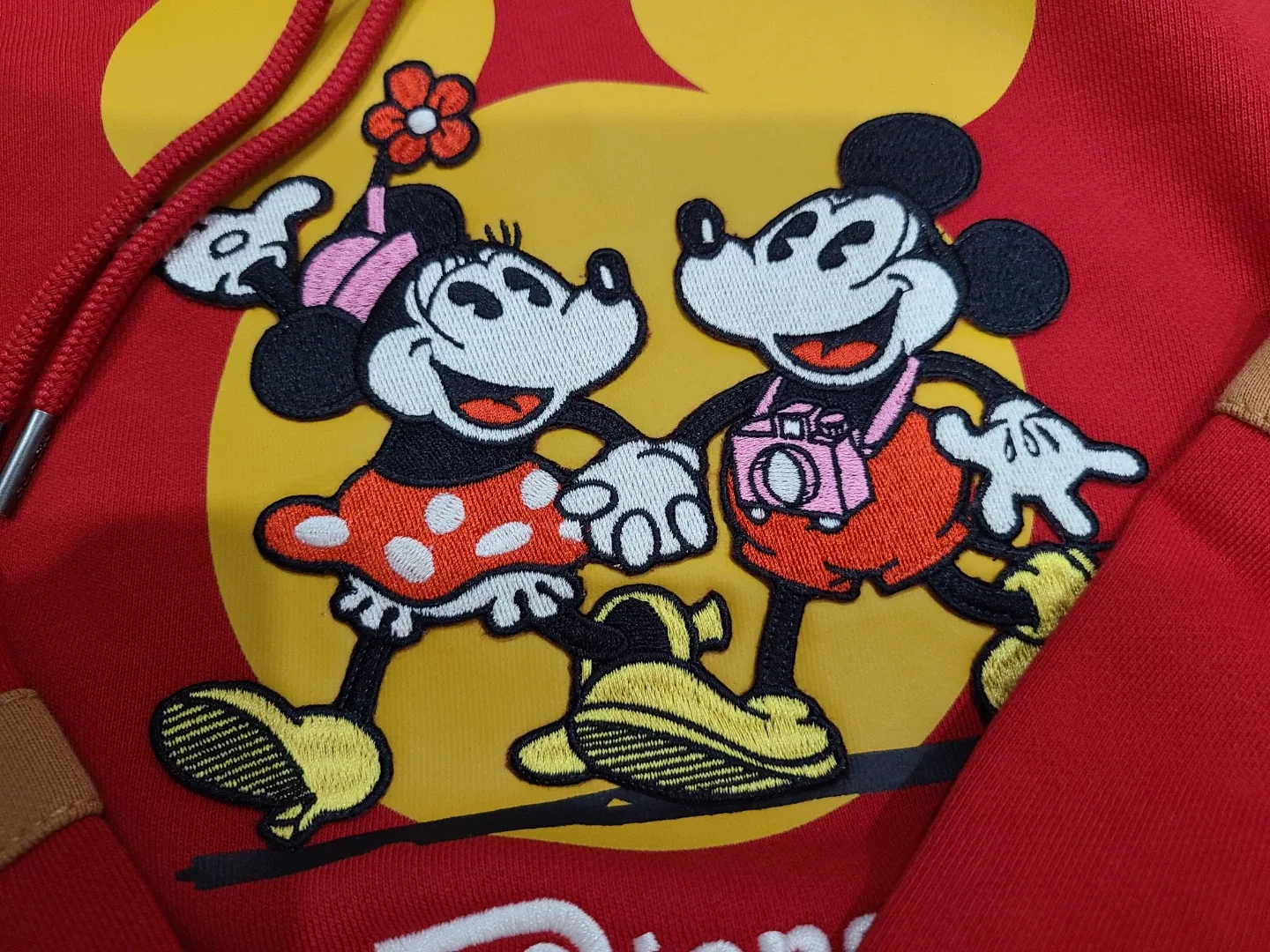 Coach Disney Mickey Minnie Hoodie XL Limited Edition image indicator(4)