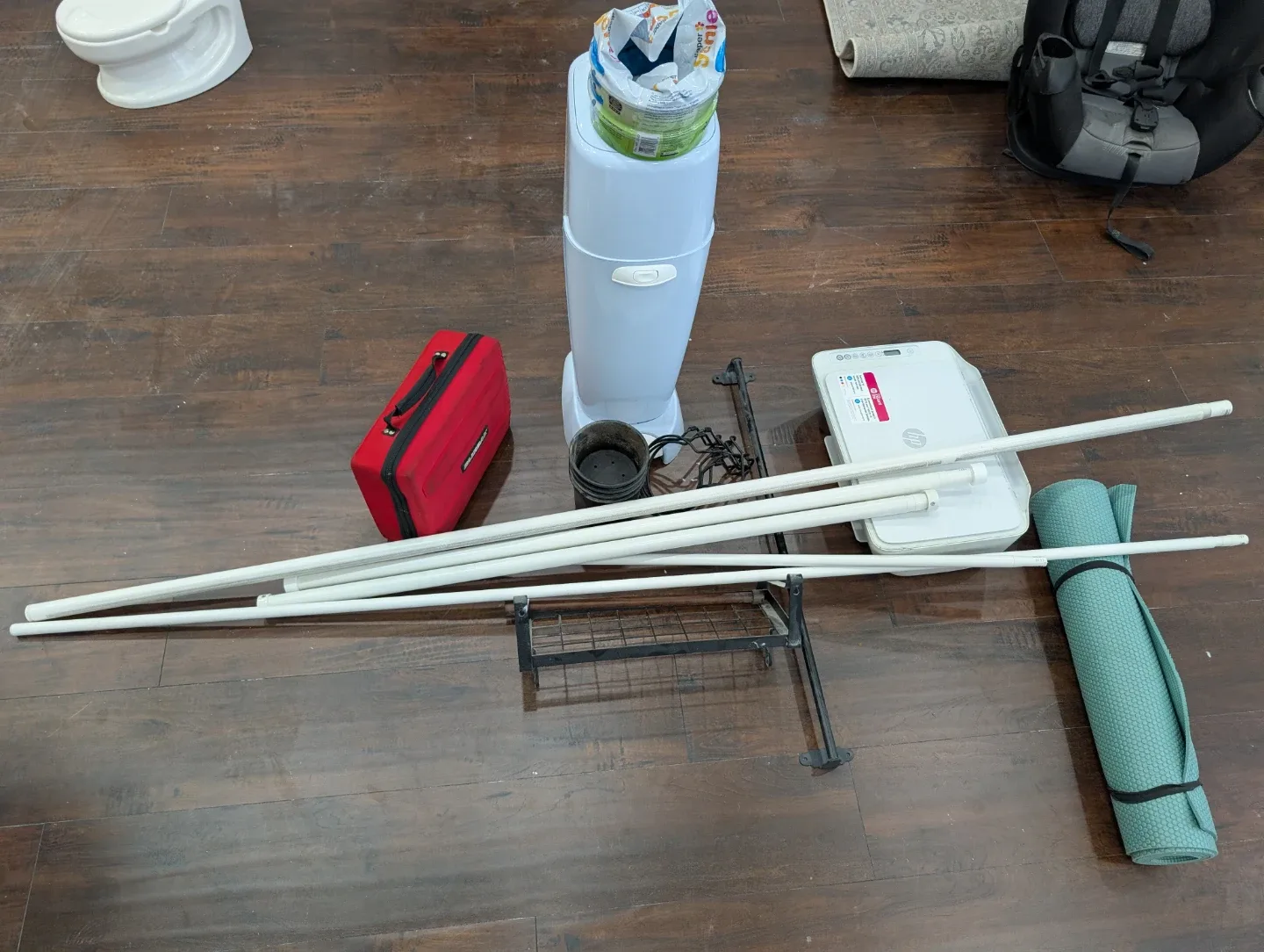 Assorted Household Items