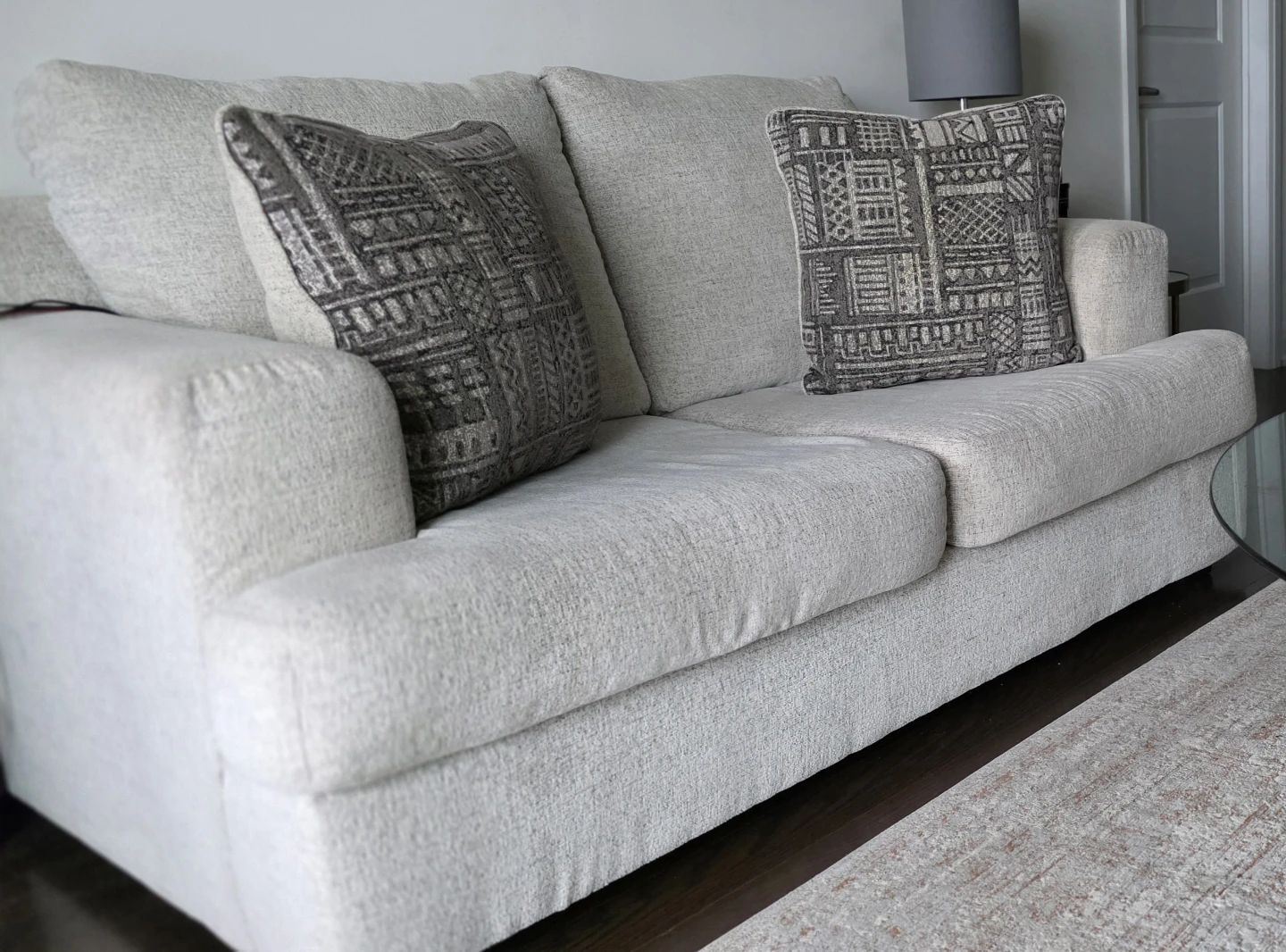 ✨ Ashley Loveseat – Excellent Condition. - photo 2
