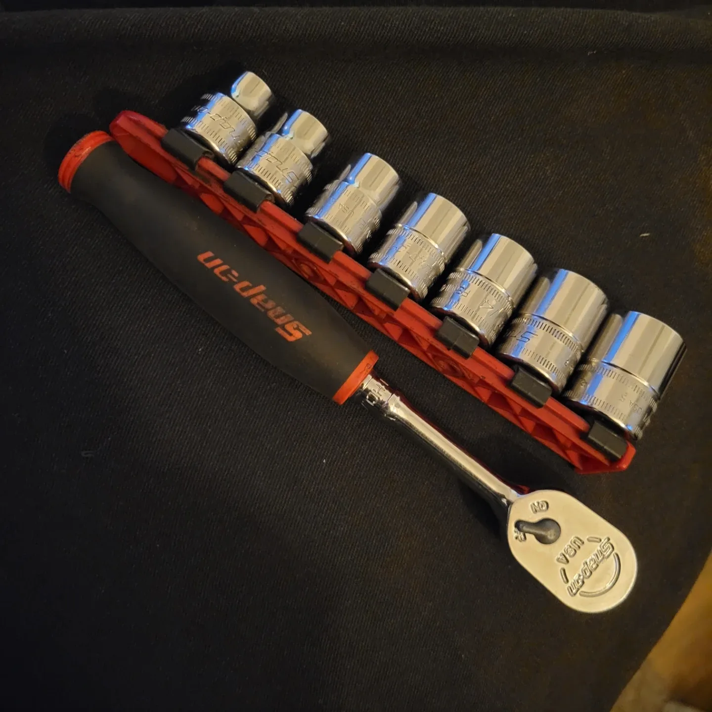 Snap-on 3/8 Socket Set  10-17MM with Ratchet
