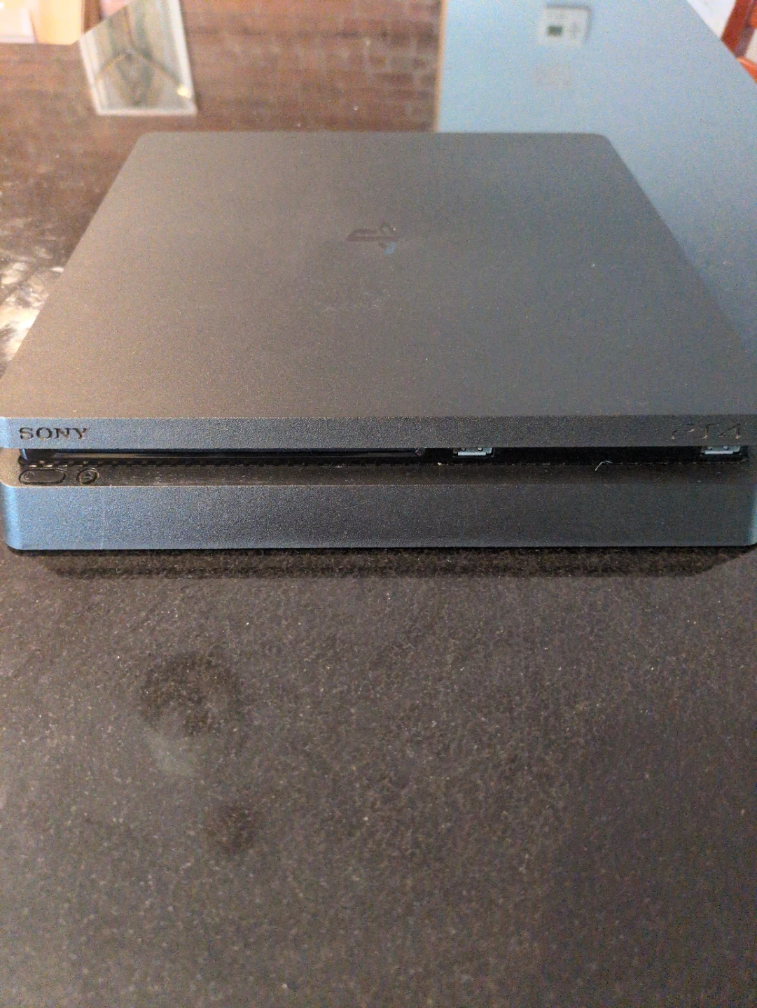 Sony PlayStation 4 Slim Console - photo 2