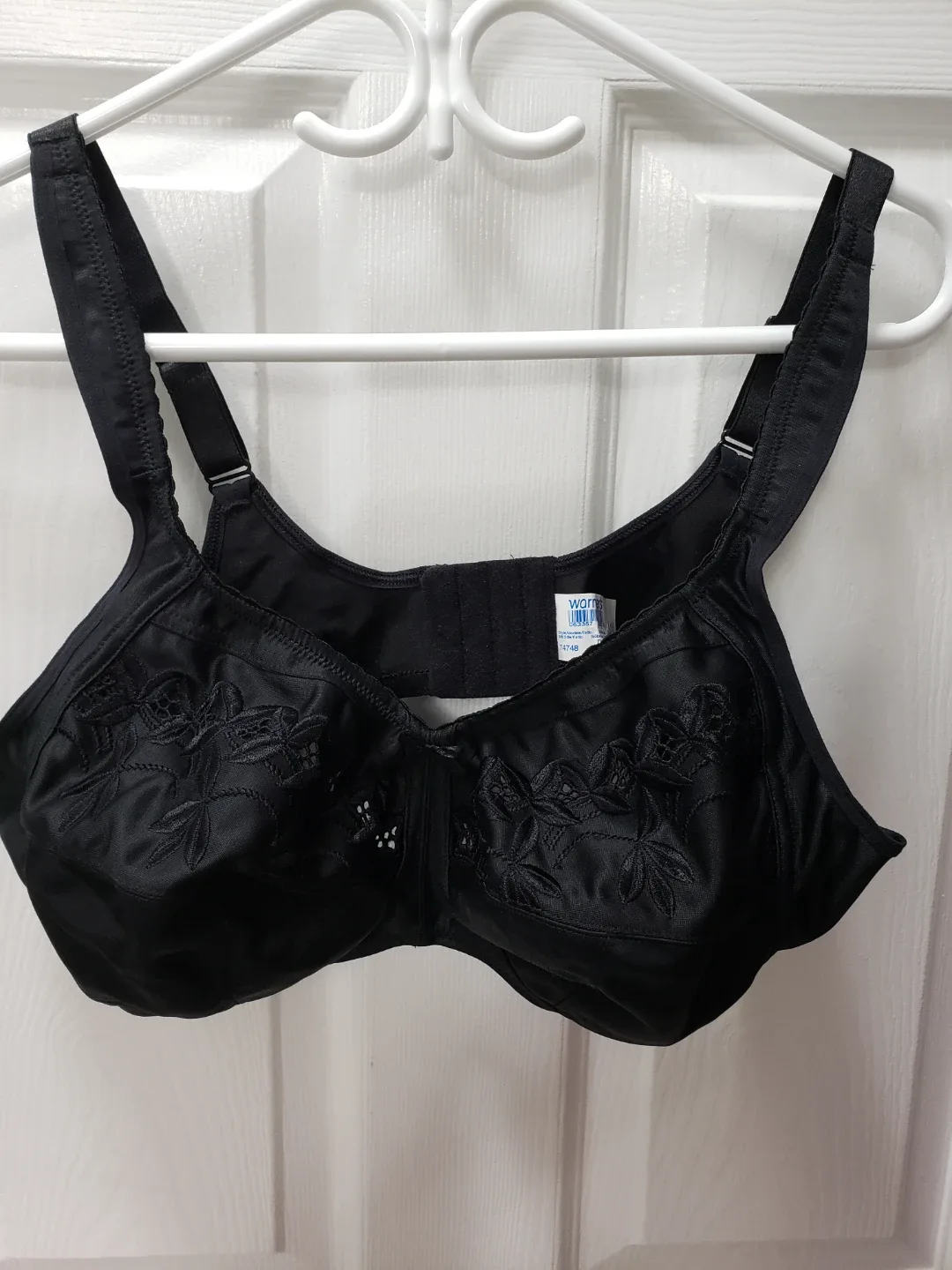 New Warner's Black Bra Size 42 D
