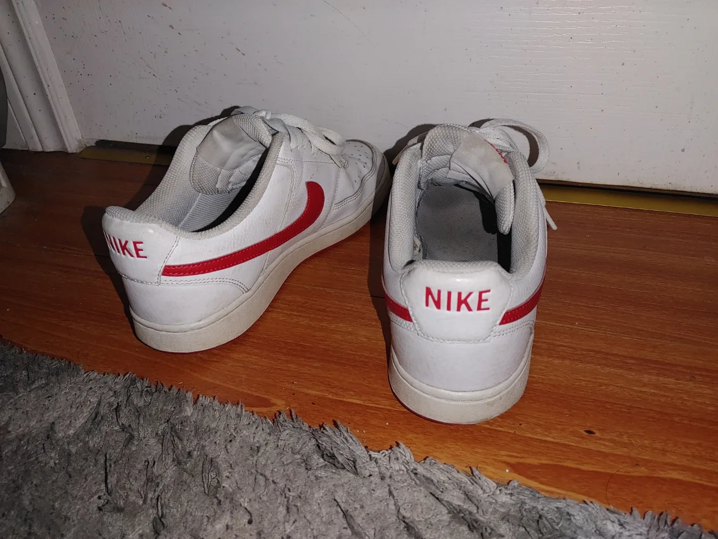 Nike Court Vision Low Sneakers - White/Red image indicator(2)