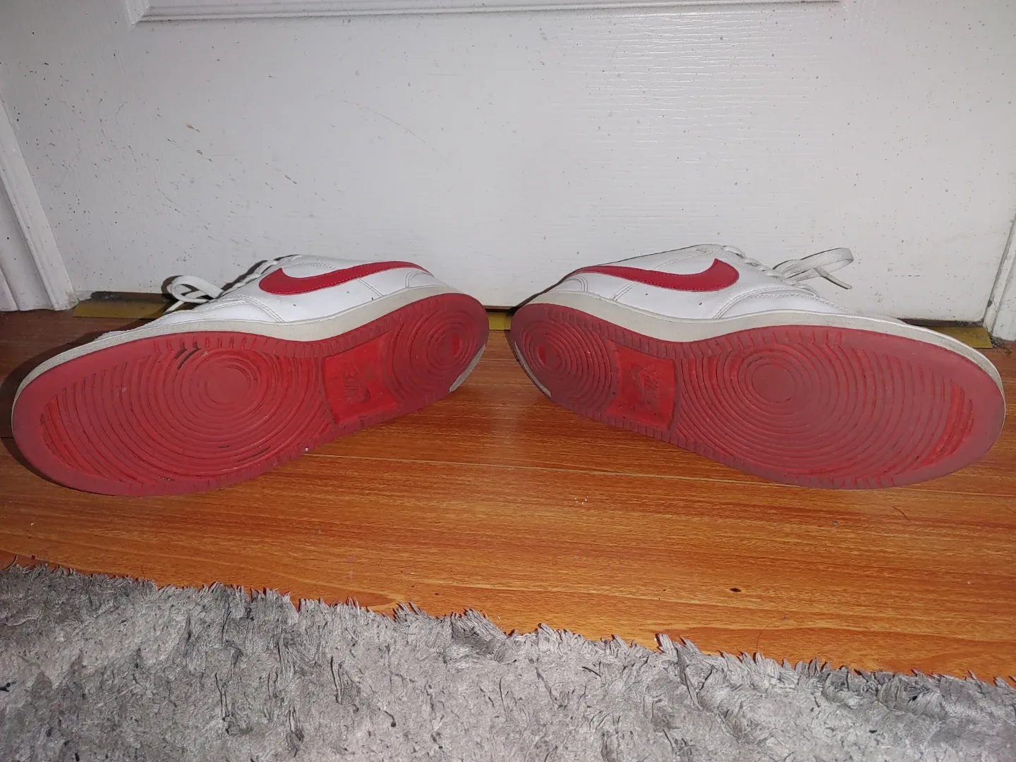 Nike Court Vision Low Sneakers - White/Red image indicator(3)