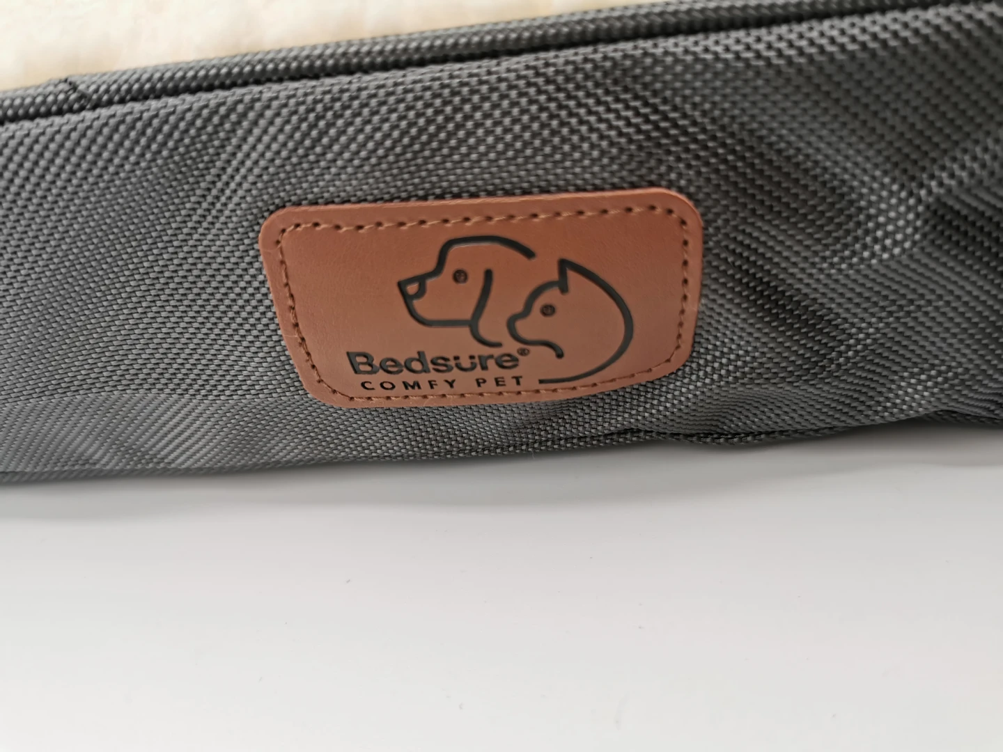 Bedsure Comfy Pet Bed - Grey Medium - photo 2