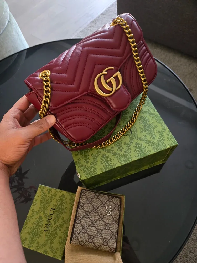 Gucci Marmont Mini Shoulder Bag & Wallet image indicator(4)
