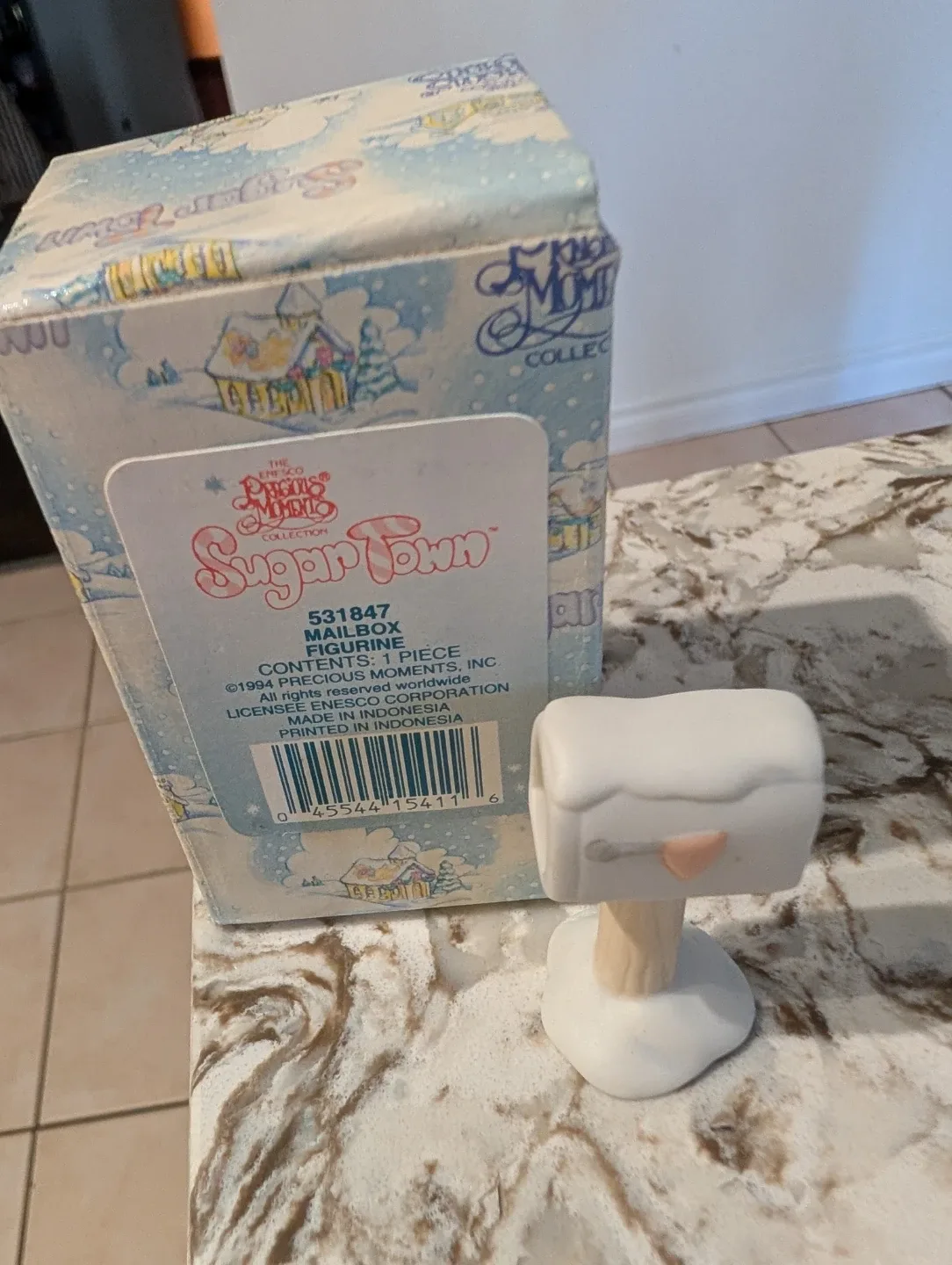 Precious Moments Sugar Town Mailbox Figurine thumbnail