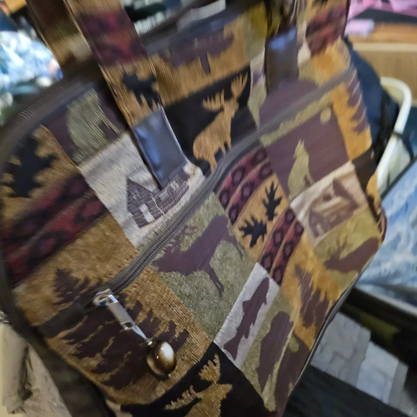 Tapestry Cabin Print Duffle Bag image indicator(2)